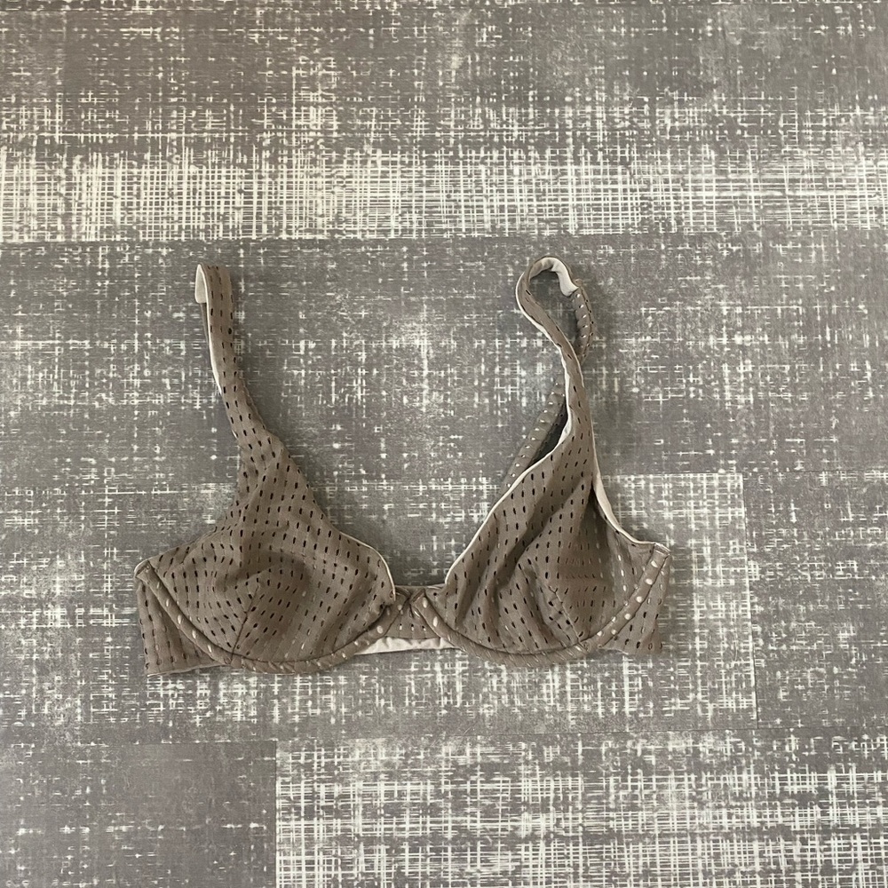 Acacia mesh Geneva top